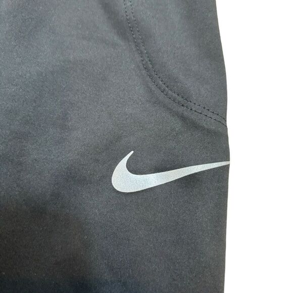 Ladies Nike Dri-Fit Black Full Length Leggings with Mesh Inserts on Back Size XS - Picture 2 of 11